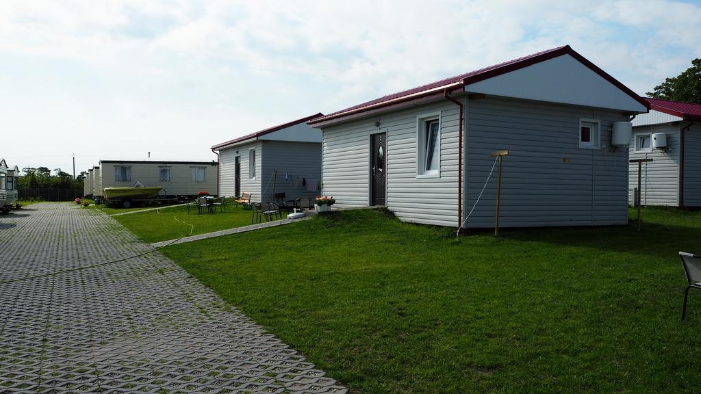 Вилла Cuma Camp Сарбиново Экстерьер фото