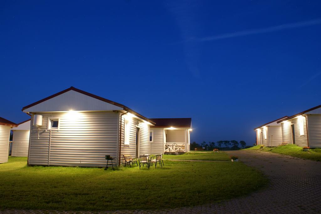 Вилла Cuma Camp Сарбиново Экстерьер фото
